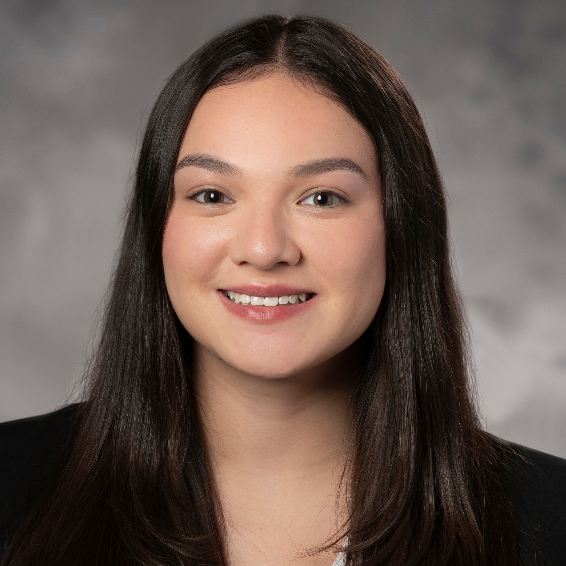 Isabella Schubert headshot