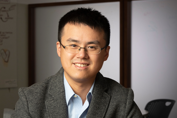  Anru Zhang